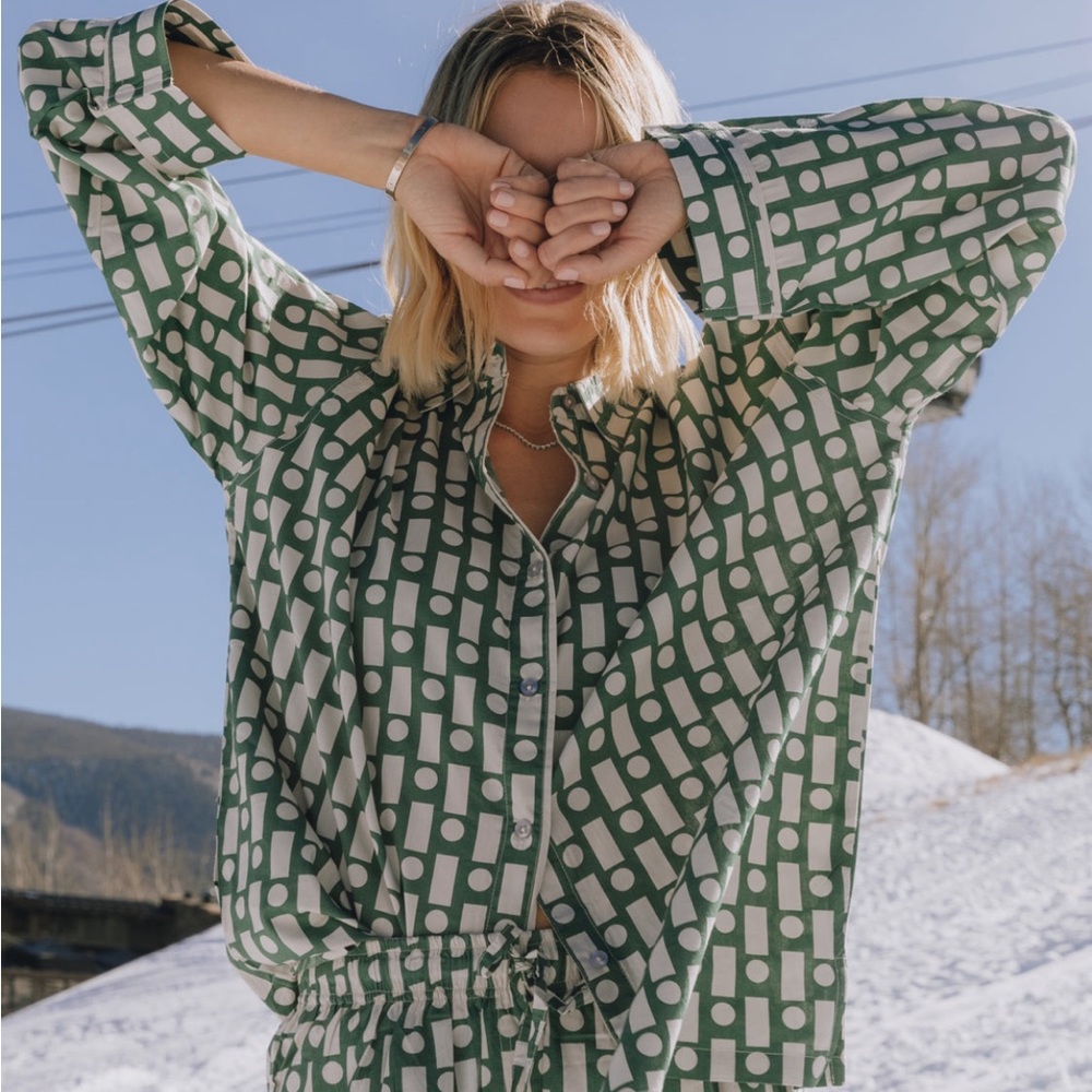 NWT DAILY DRILLS pajamas sleep set - size XS/S